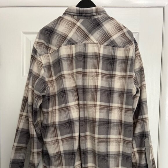 Eddie Bauer Men's Fleece Plaid Button Up Shirt - Size XL - Excellent Condition - Picture 2 of 3